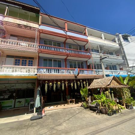 Ban Por Fai Hotel Csaam Kültér fotó